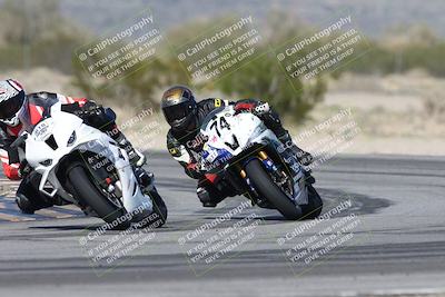 media/Jan-15-2026-Racers Edge (Thu) [[dfebeb70ab]]/3-B Group/Session 4 (Turn 5)/